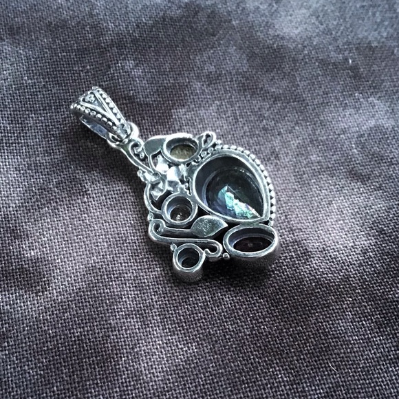 Blue petalite and multi gem floral, design artisan pendant in sterling silver - Picture 2 of 5